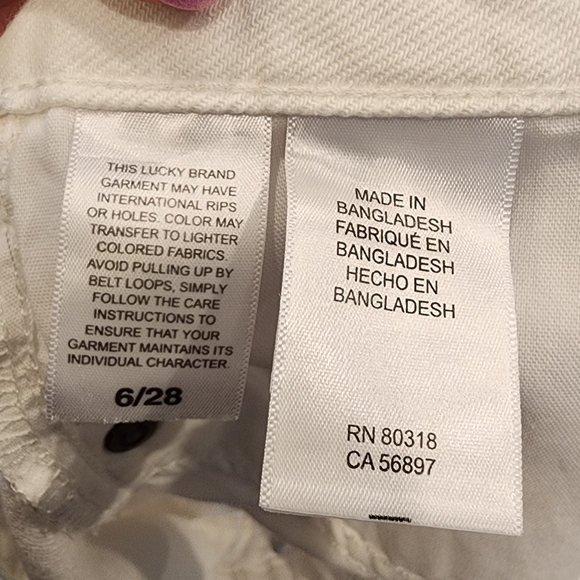 NWT Lucky Brand White Cutoff Jeans shorts. Exposed button fly. Women's size 6/28 - Picture 16 of 16